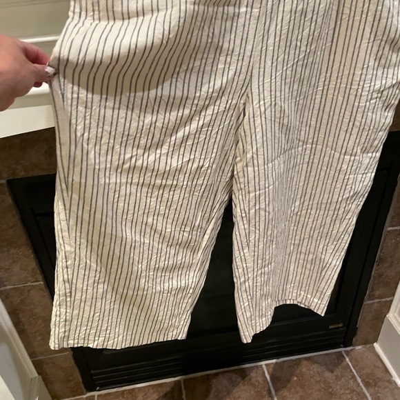 Apt 9 XL wide leg crop Capri cream linen blue pinstripe pull on pants - Picture 4 of 8